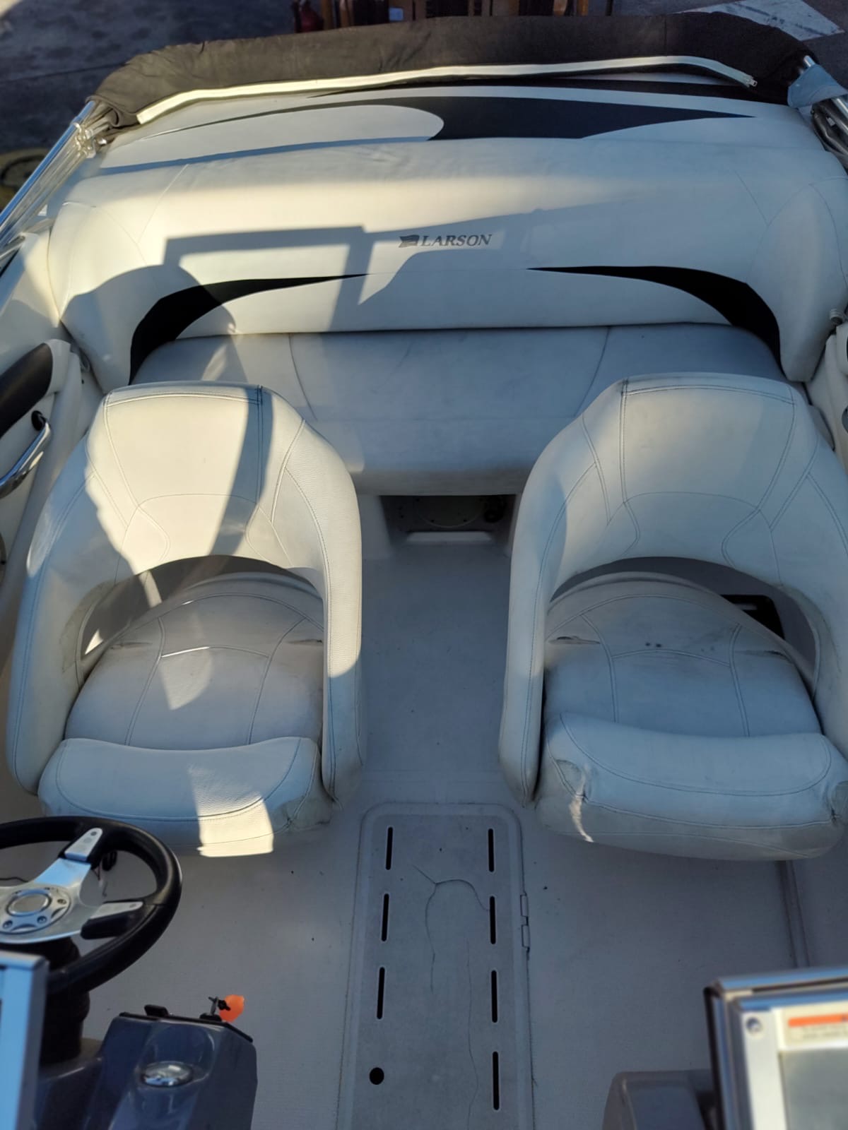 Larsson 18 2010 Volvo 190 hp sx